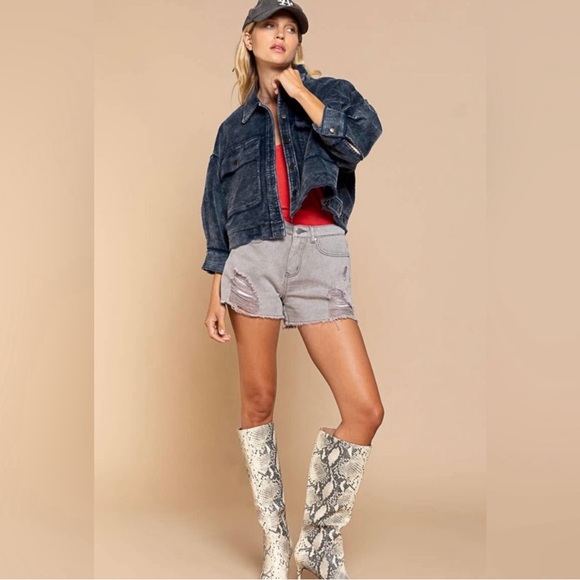 Maisie Vintage Style Navy Corduroy Cropped Trucker Jacket NWT - Picture 3 of 13